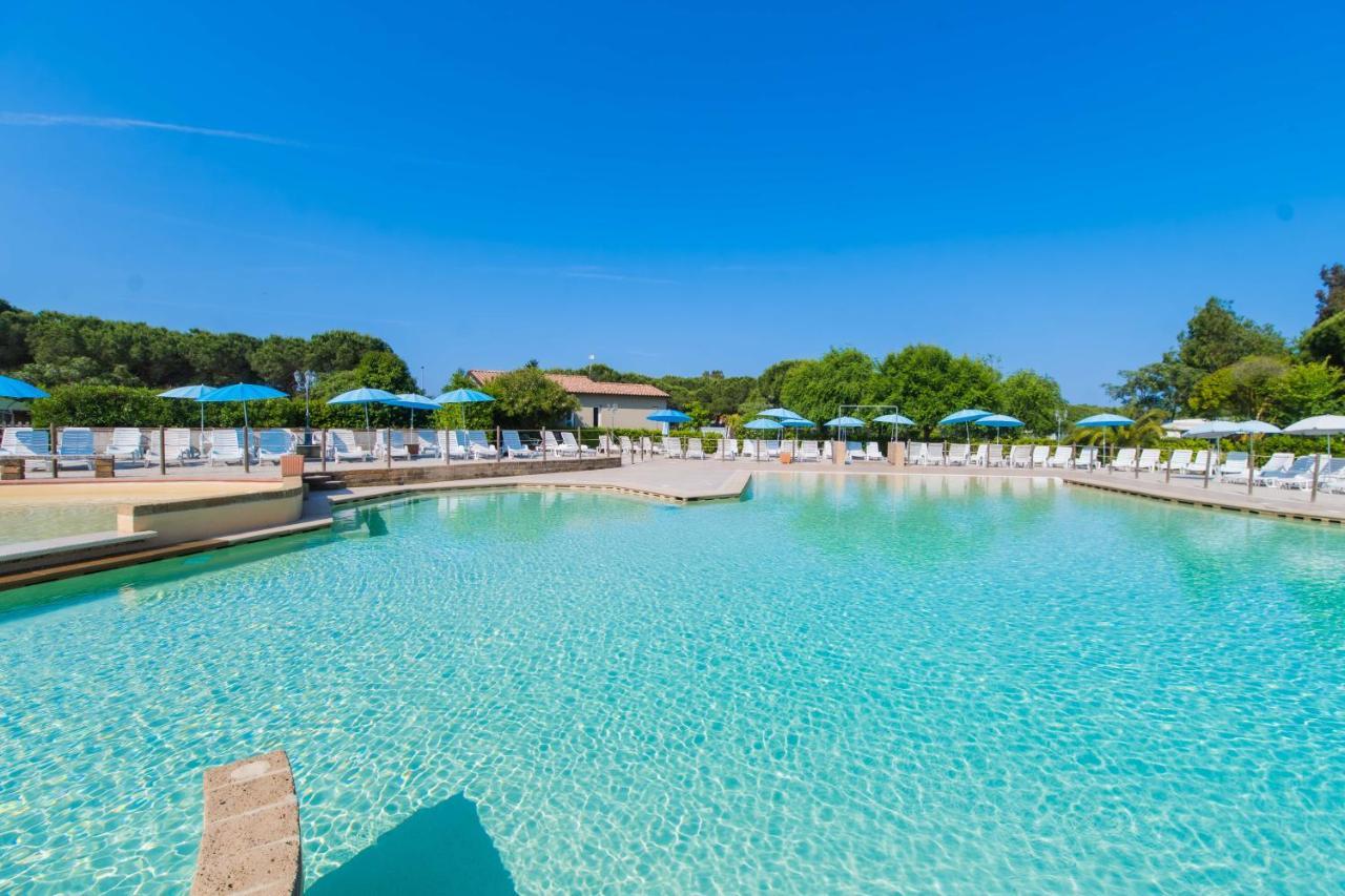 Camping Le Palme Marina Di Bibbona Buitenkant foto