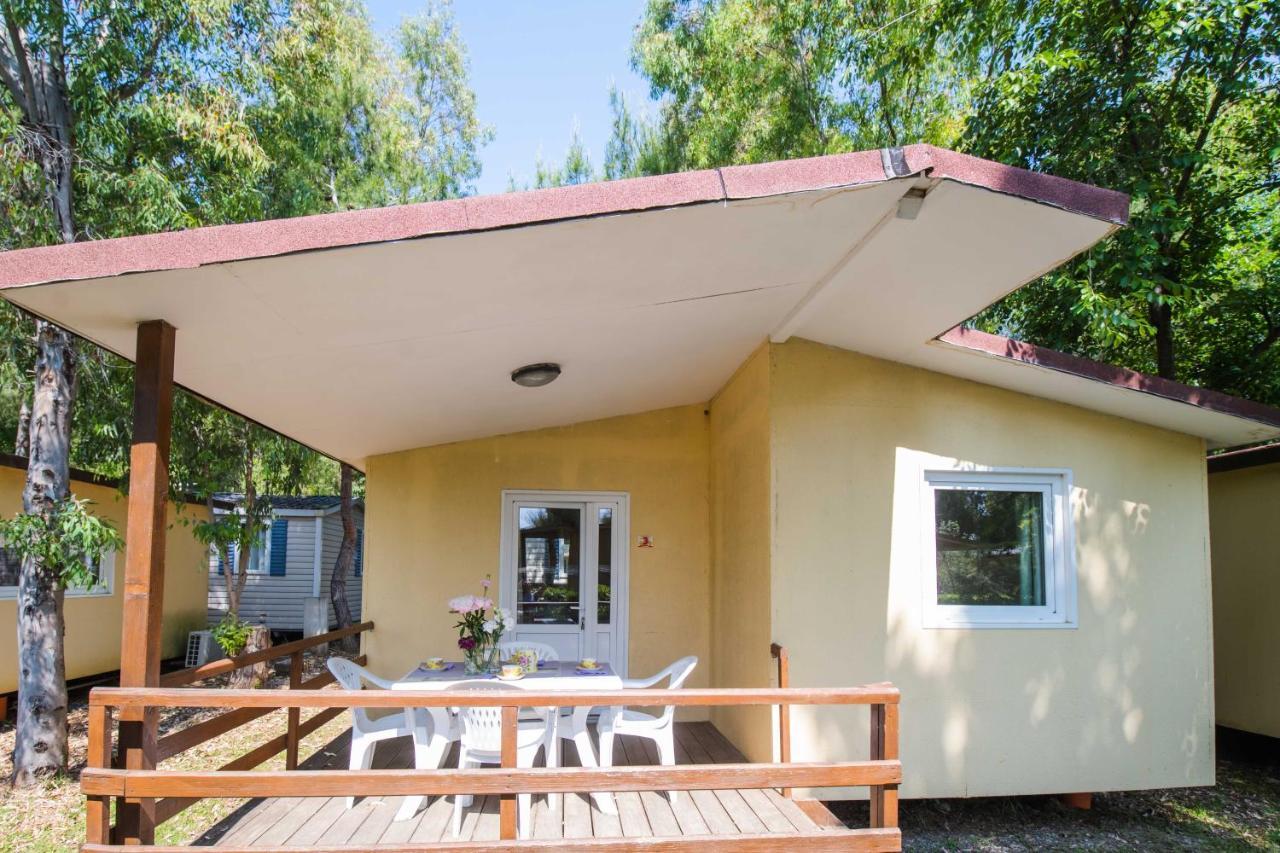 Camping Le Palme Marina Di Bibbona Buitenkant foto
